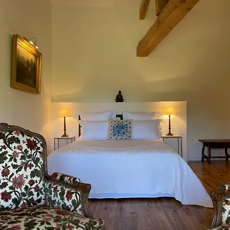 Bed & Breakfast Chateau De Prat-Bonrepaux